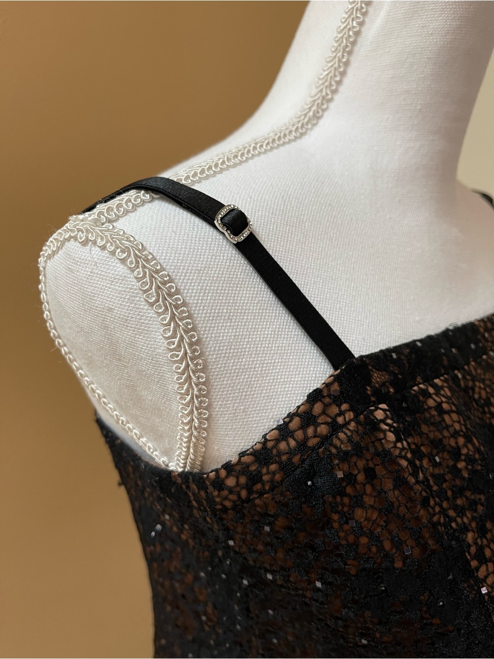 St. John Black Lace Sequin Bustier Top Bronze Lining Size 6 $995 - Picture 6 of 11